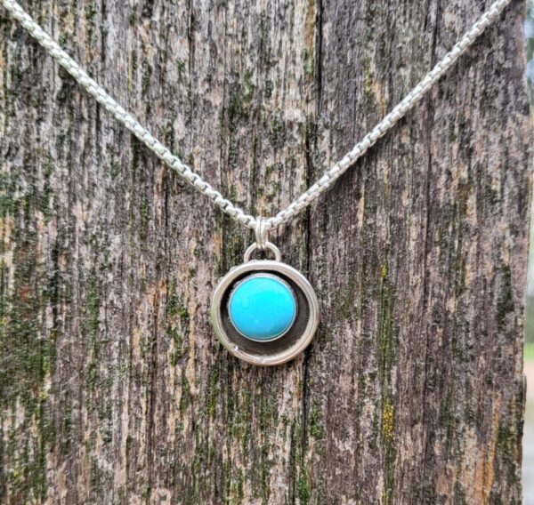 Kingman Round Necklace