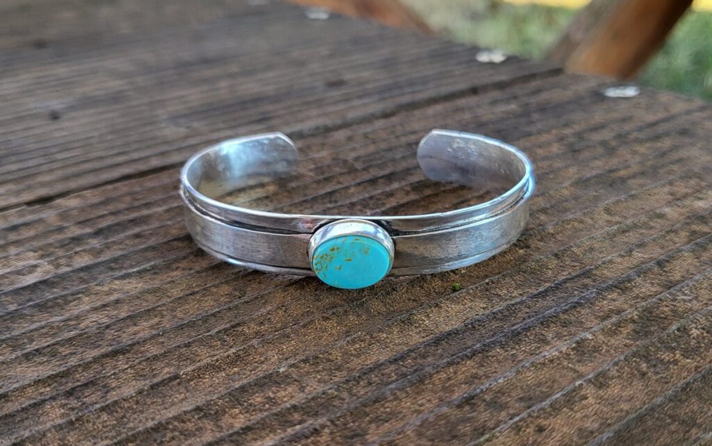 Distressed Kings Manassa Cuff