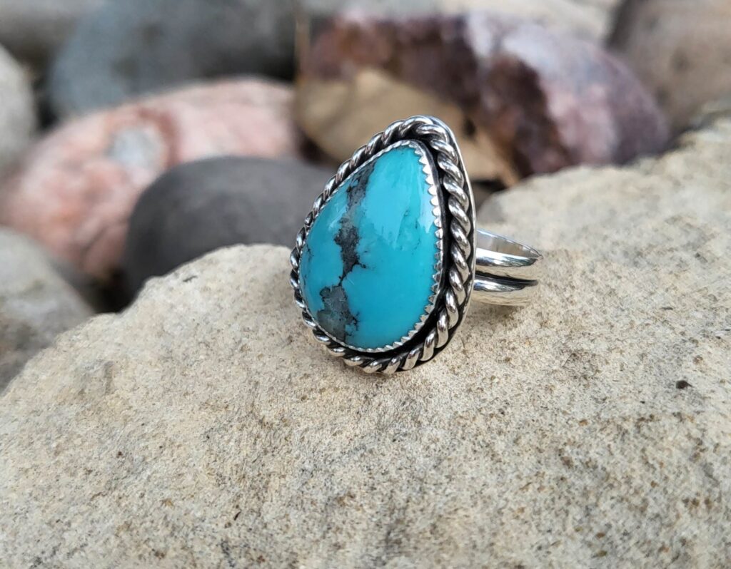 Blue Nacozari Ring with Twist