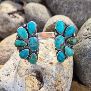 Open Front Hubei Flower Cuff